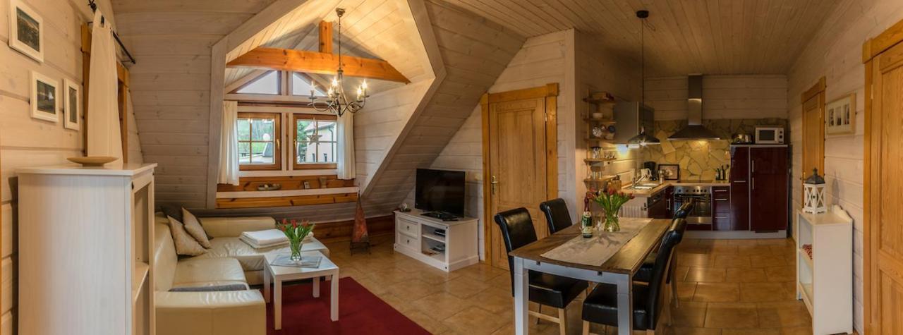 Ferienwohnung Im Blockhaus Rosenkranz Rathmannsdorf 外观 照片